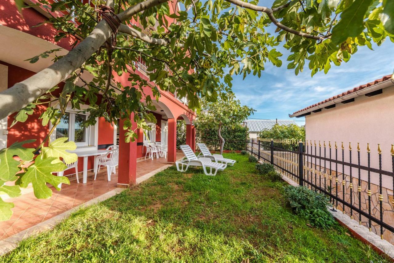 Вилла House Danica Обровац Экстерьер фото