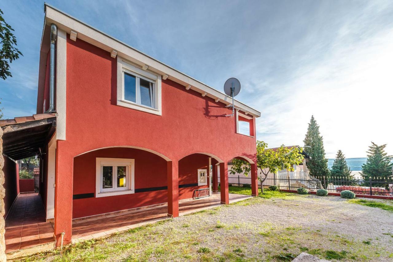 Вилла House Danica Обровац Экстерьер фото