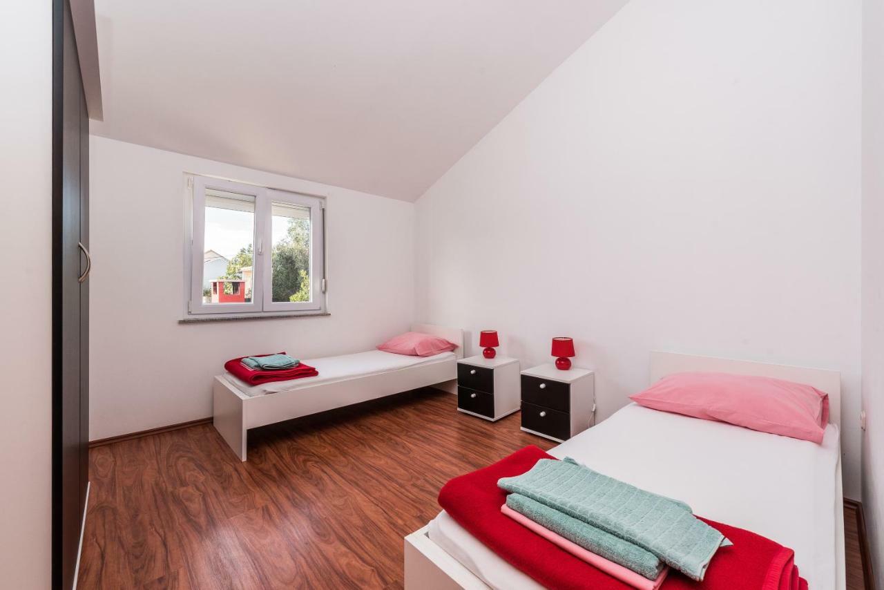 Вилла House Danica Обровац Экстерьер фото