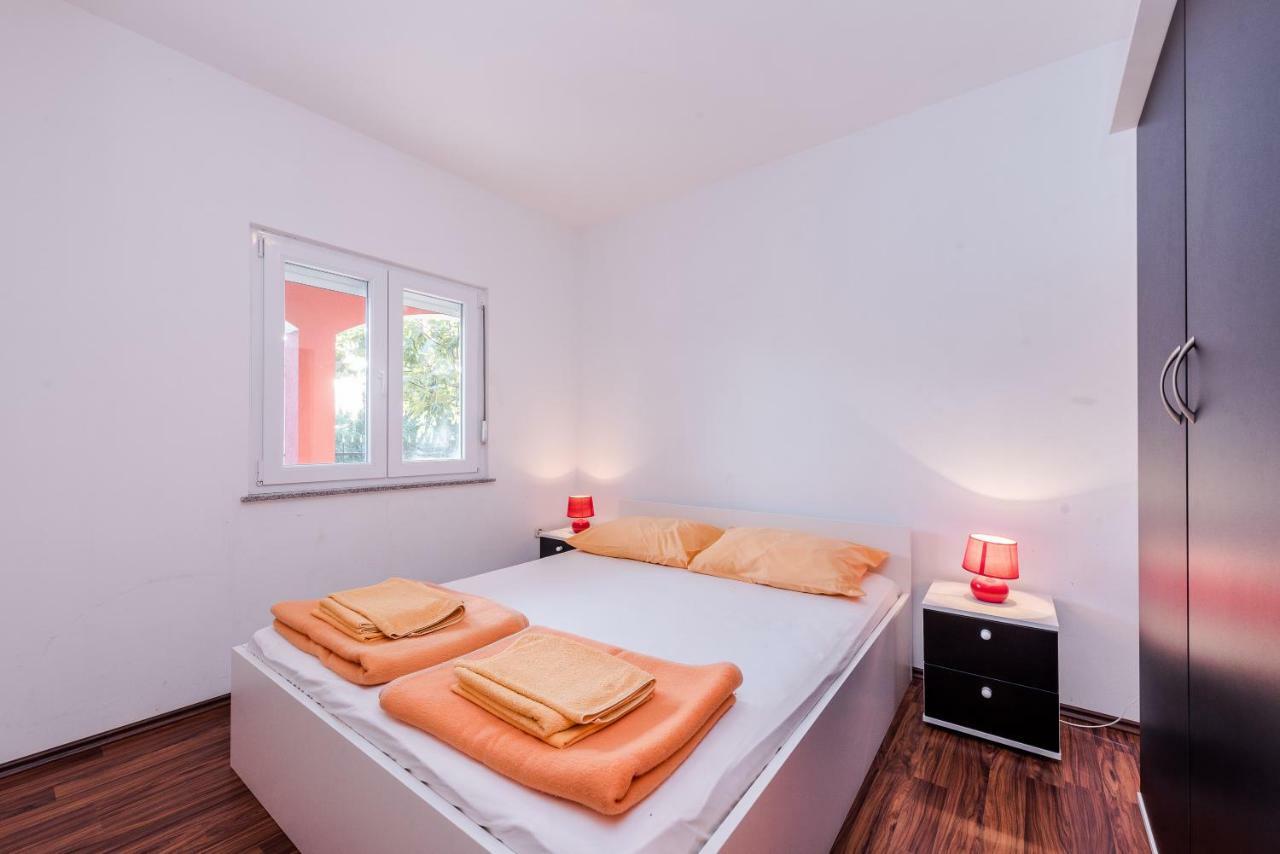 Вилла House Danica Обровац Экстерьер фото